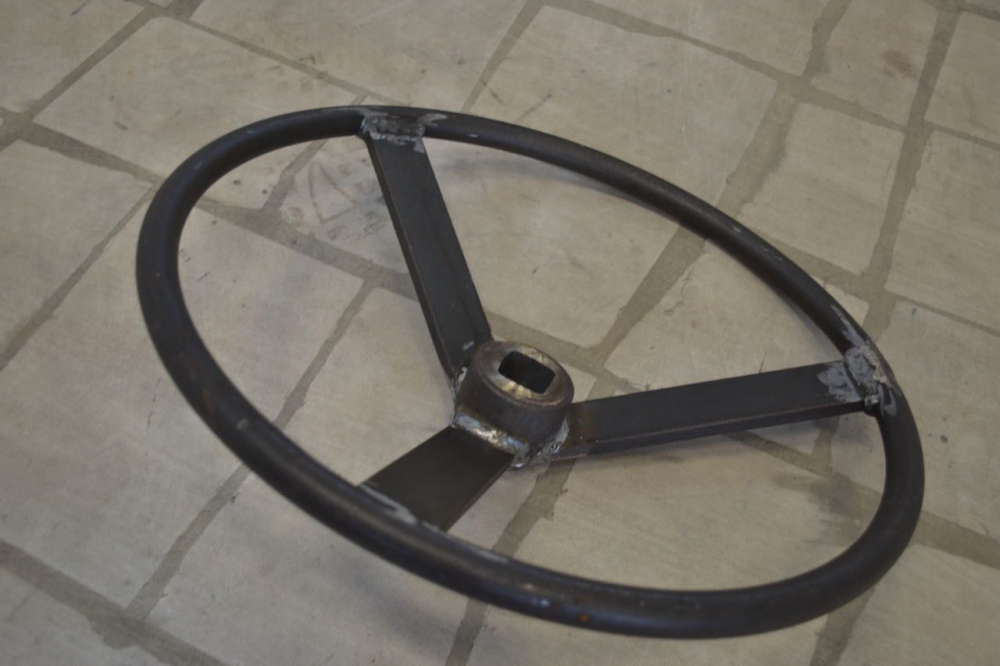 Штурвал стояночного тормоза